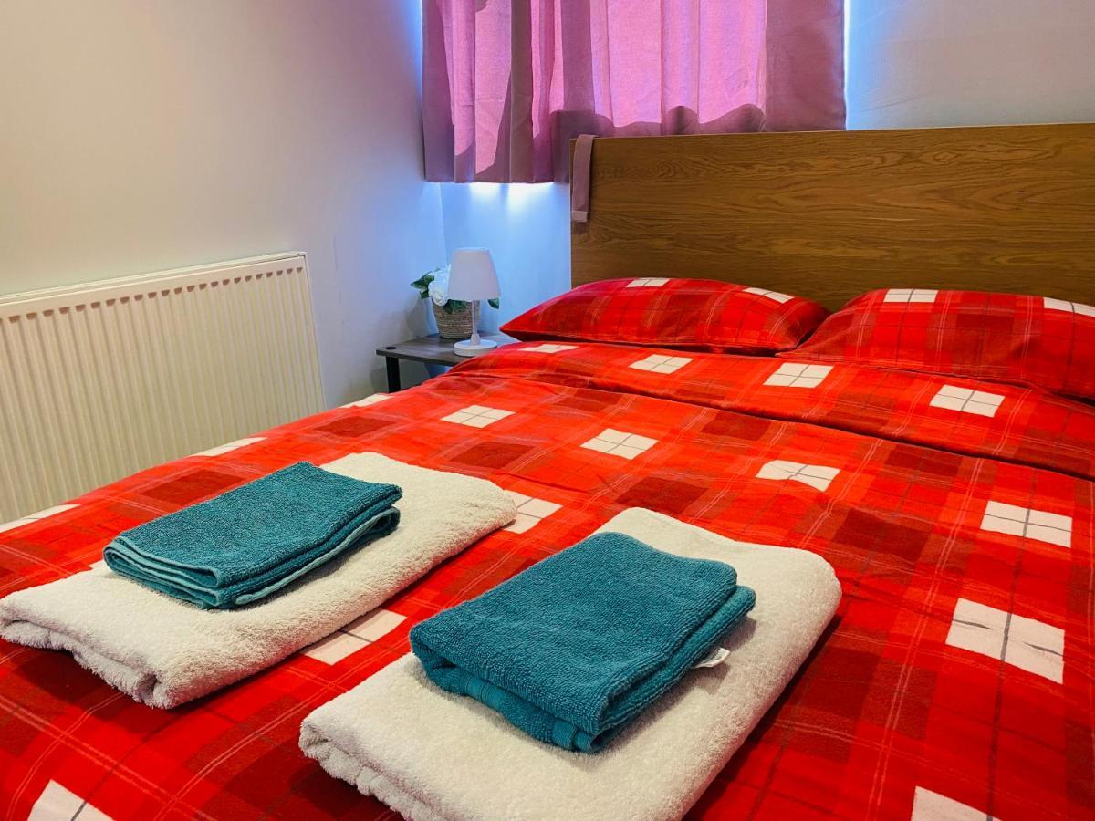 1 Studio Room near central Londra Esterno foto